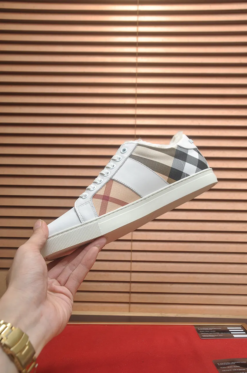 Men's shoes 💰480💶【Burberry】(wool lining) classic low-top sneakers｜Imported cowhide with classic plaid fabric｜wool lining｜original outsole｜fine workmanship and comfortable to wear Size: 38-44 (customized at 45)